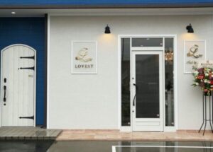 マツエクサロンLOVEST【ラヴェスト】が八潮市茜町にオープン!!